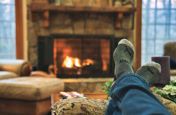 14 Tips to Get Your Fireplace Ready for Autumn and Winter