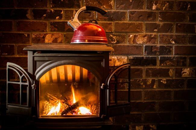 5 Shabby Chic Lounges with Beautiful Fireplaces &amp; Stoves